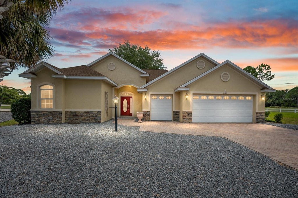 Photo of 8830 SW 82nd Court Road, Ocala, FL 34481 (MLS # OM732565)