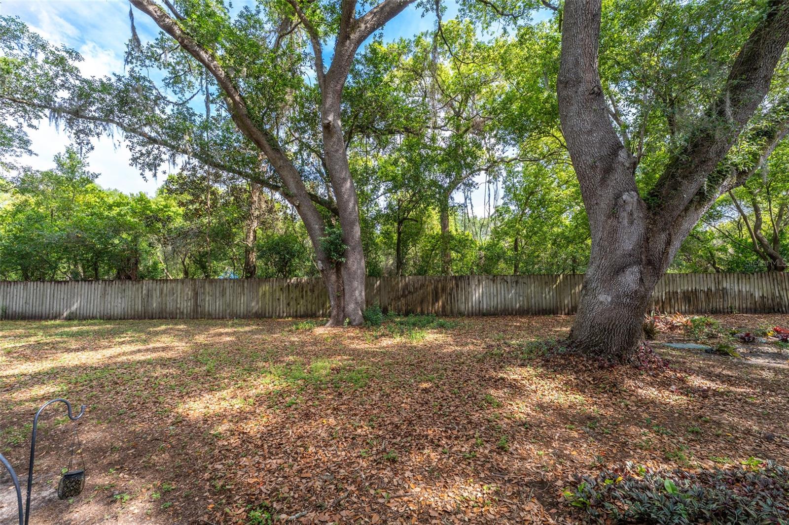 OAK VALLEY TWNHMS - Residential