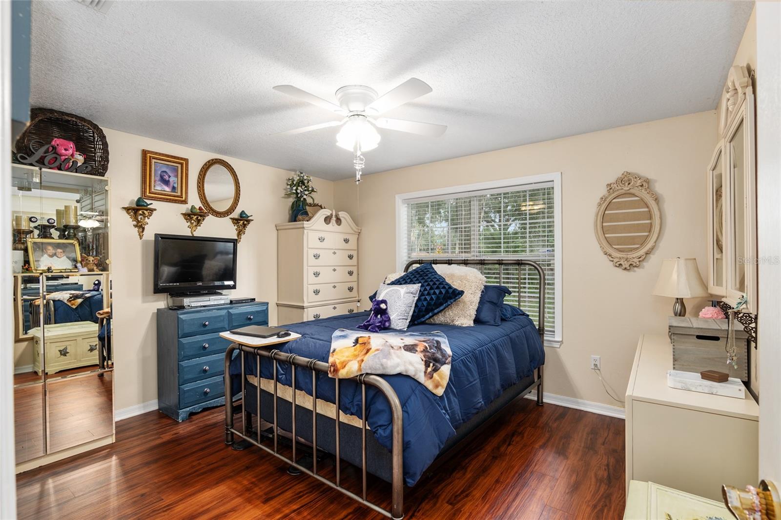 WINDSTREAM - Residential
