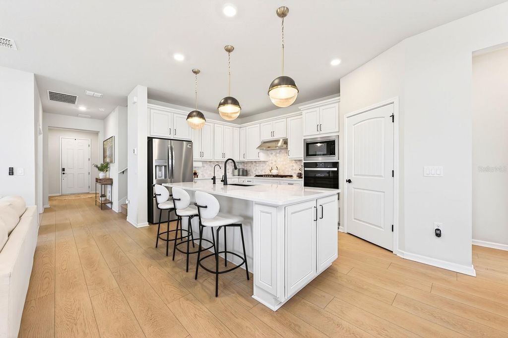 Photo of 13780 Fresh Ivy Street, Winter Garden, FL 34787 (MLS # O6403387)