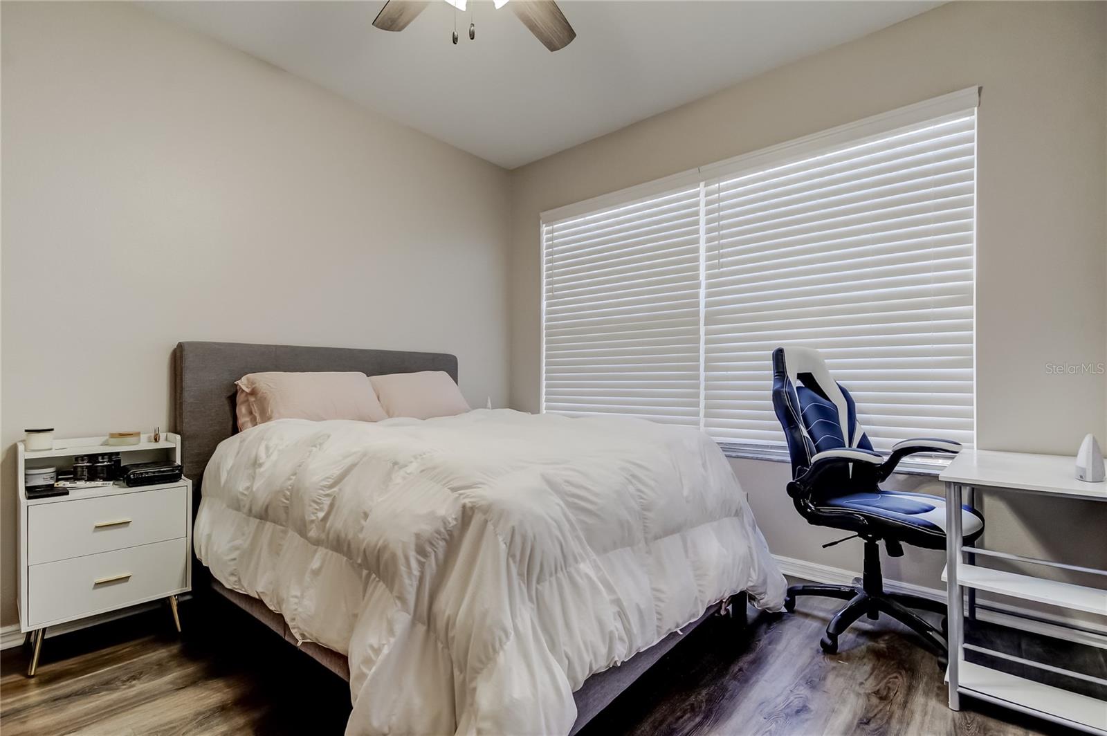 SOUTH HAMPTON - Residential