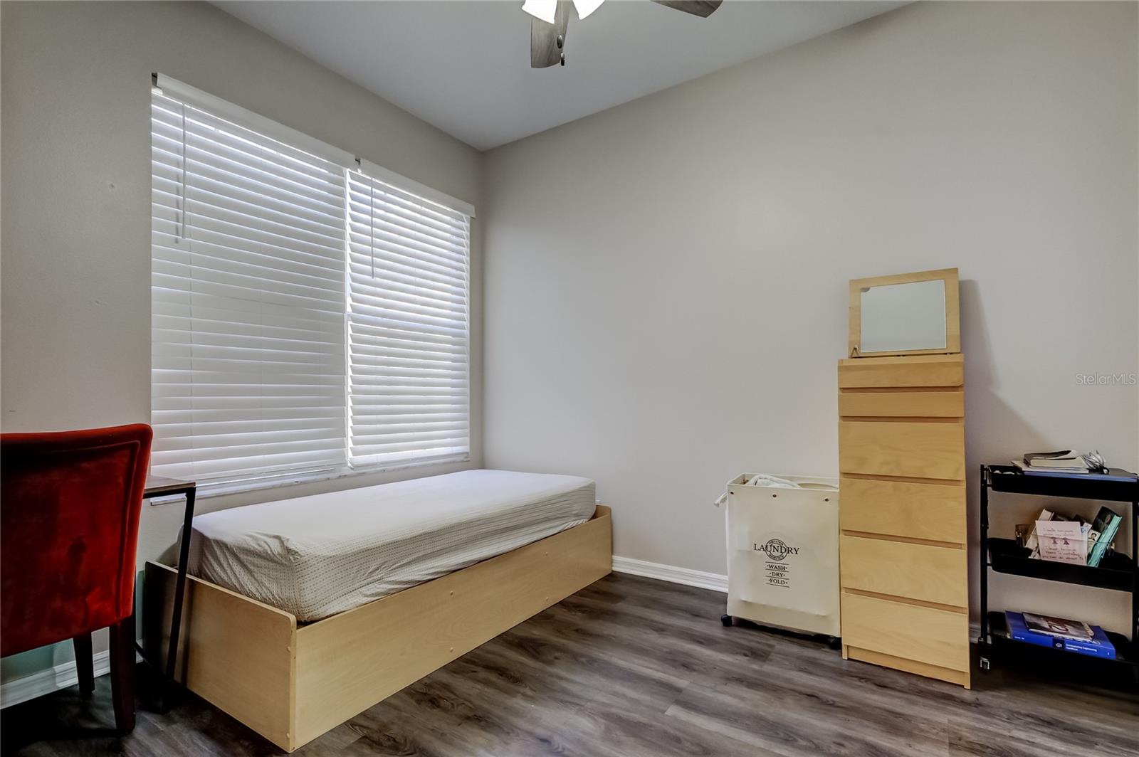 SOUTH HAMPTON - Residential