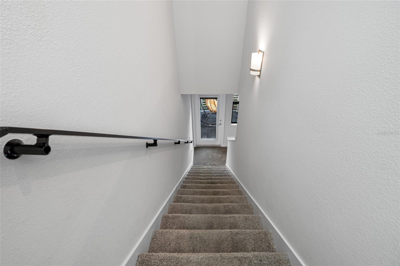 UPTOWN KENWOOD TOWNHOMES - Residential Lease