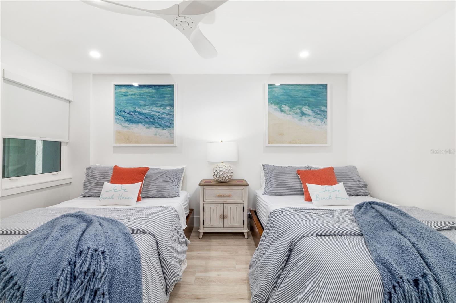 WHISPERING SANDS SEC 7 - Residential Lease