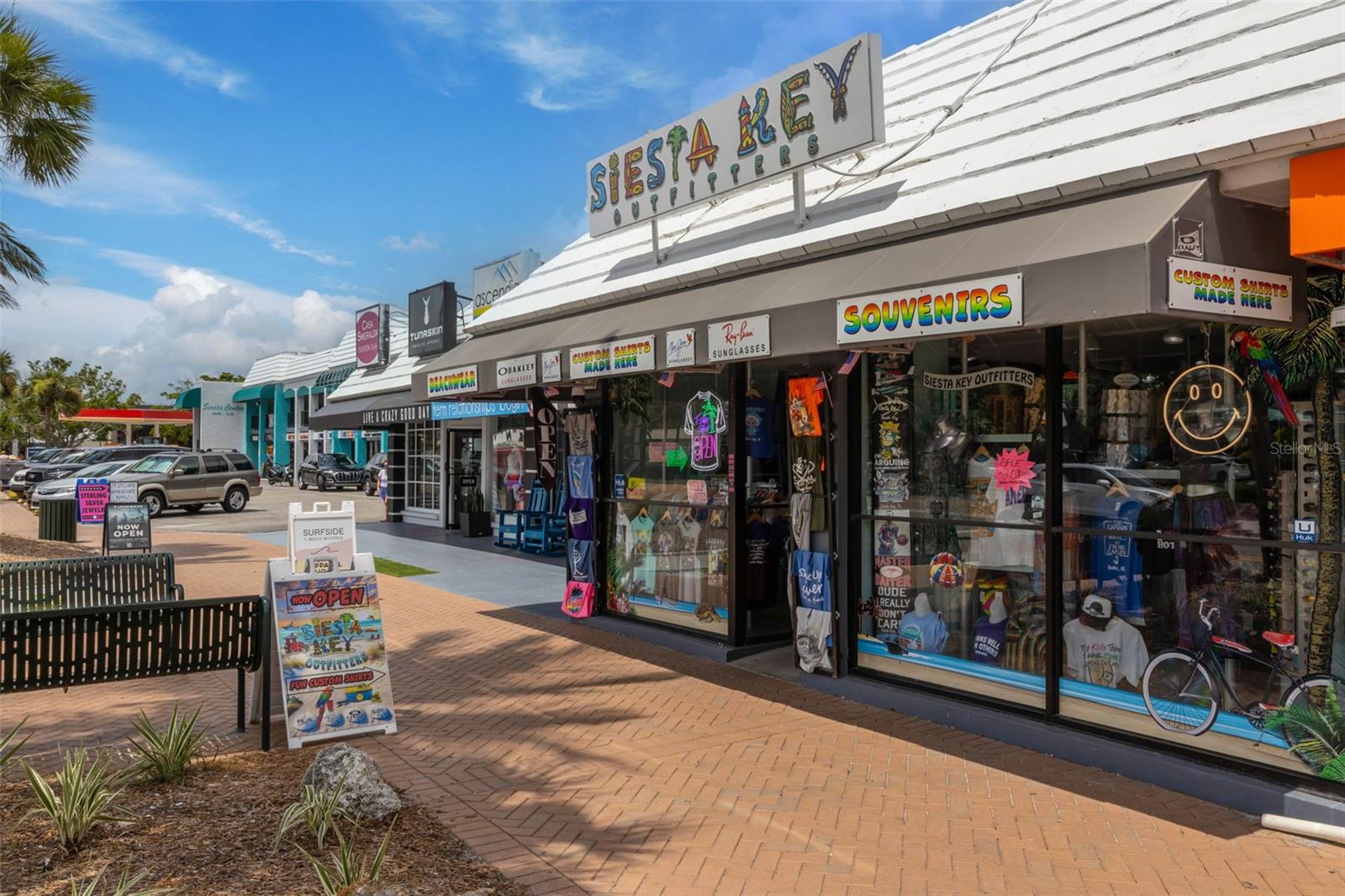 WHISPERING SANDS SEC 7 - Residential Lease