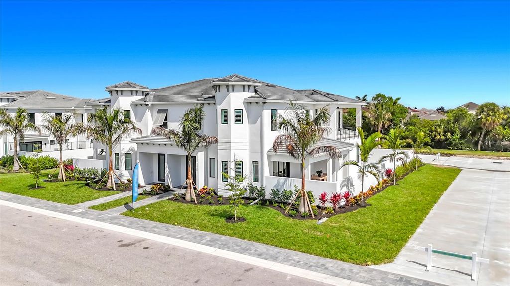 Photo of 6105 White Mangrove Lane, Bradenton, FL 34210 (MLS # A4689568)