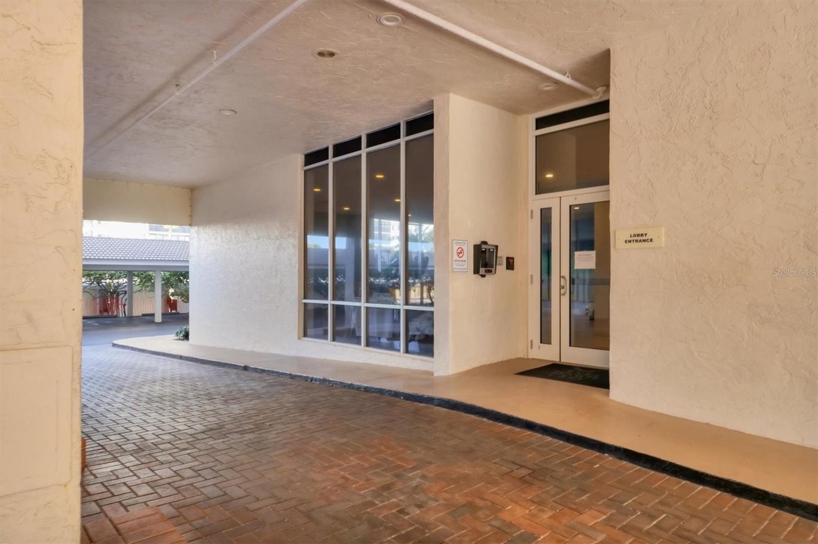 1212 BENJAMIN FRANKLIN DRIVE 1003, SARASOTA, FL, 34236 4 1212 BENJAMIN FRANKLIN DRIVE 1003