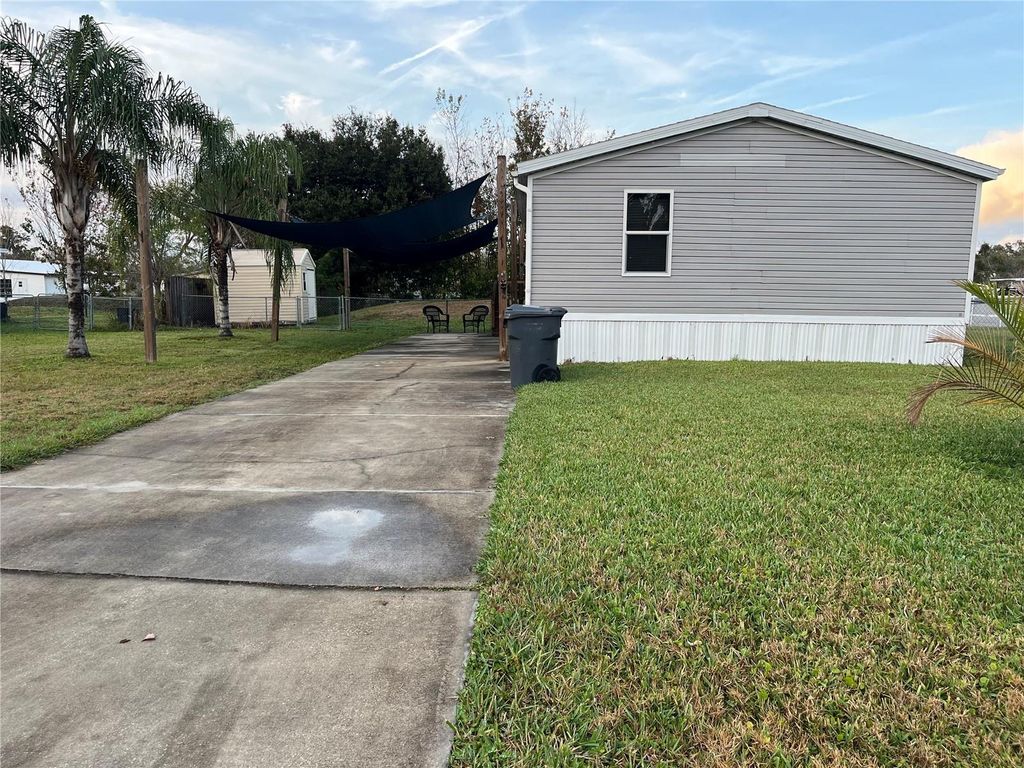 Photo of 3051 Honeoye Trail, Lakeland, FL 33810 (MLS # L4955390)
