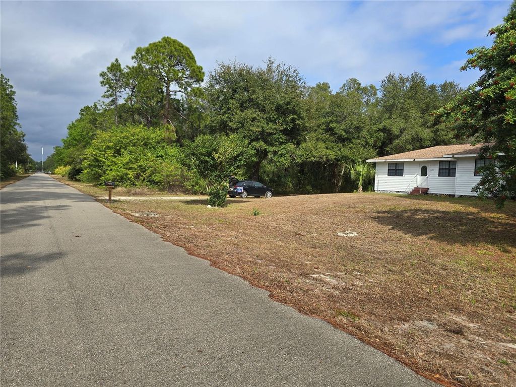 Photo of 1652 Lake Avenue, Lehigh Acres, FL 33972 (MLS # S5142996)