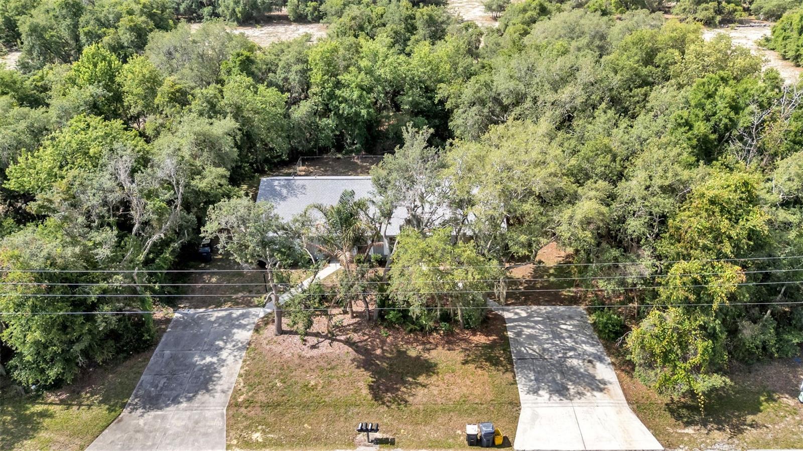 3220 COURTNEY DRIVE