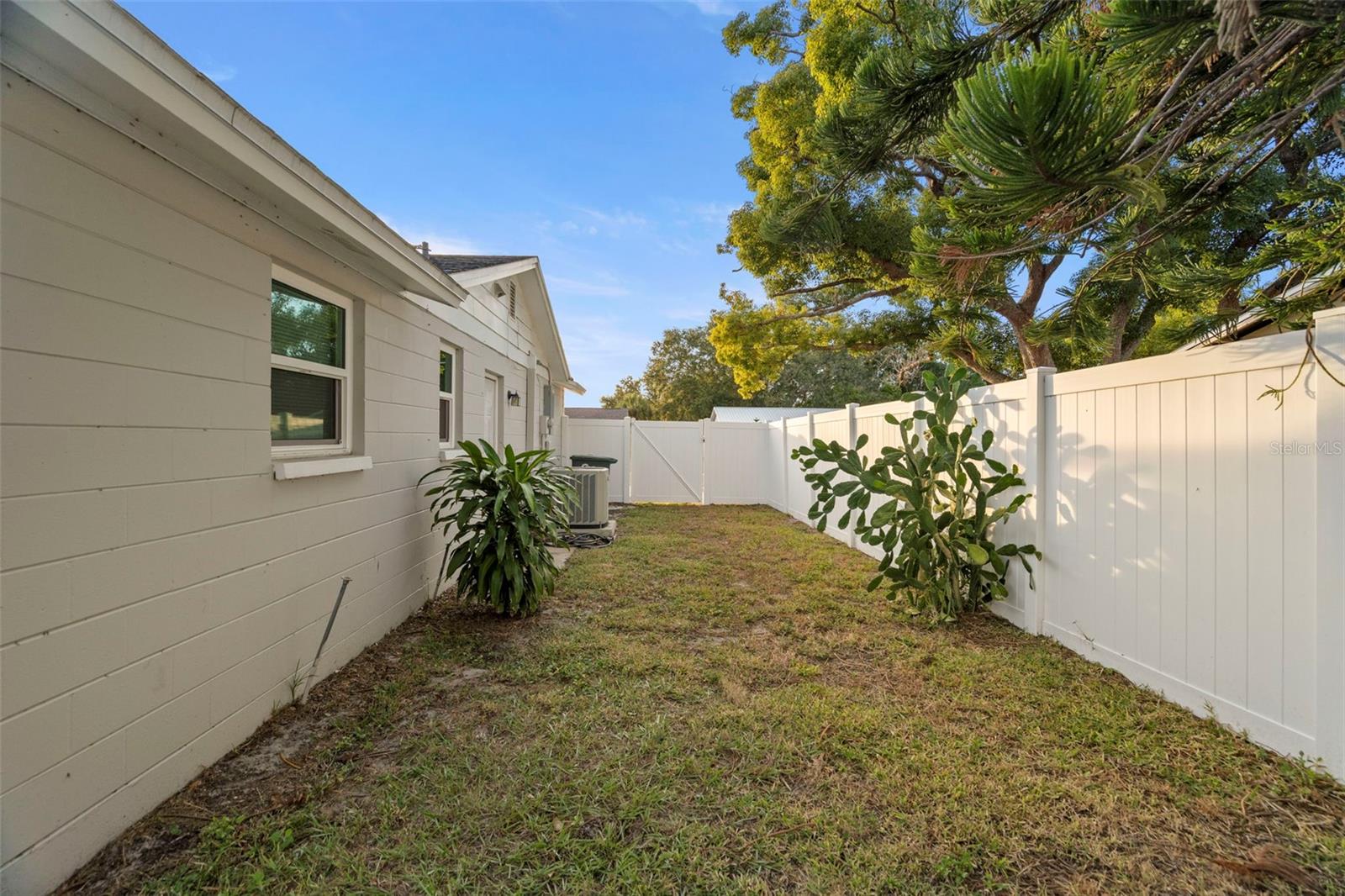 RIDGE PARK ESTATE - Residential