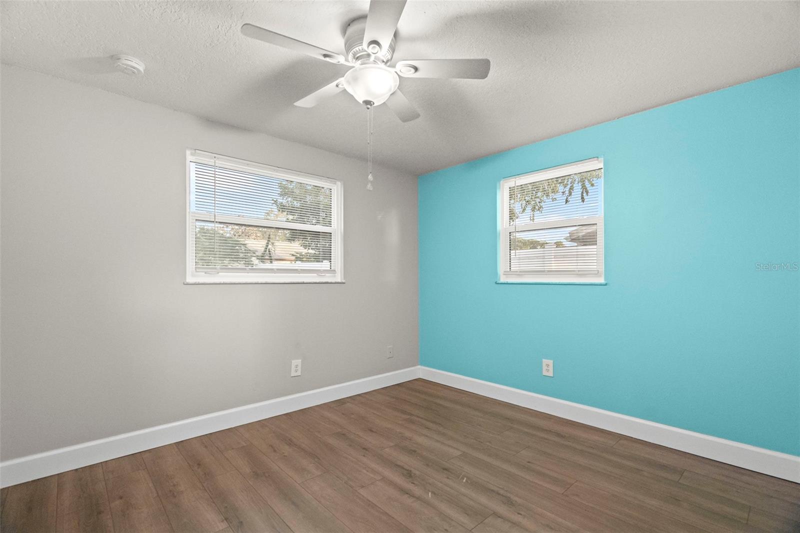 RIDGE PARK ESTATE - Residential