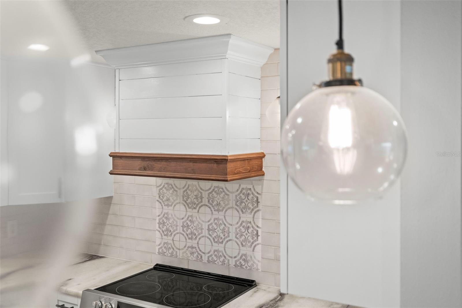 RIDGE PARK ESTATE - Residential