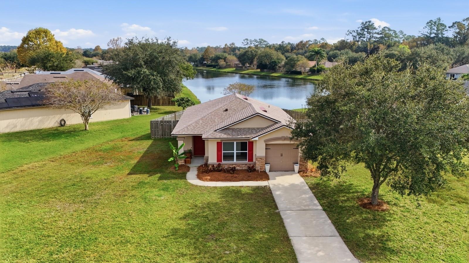 SAMARA LAKES - Residential