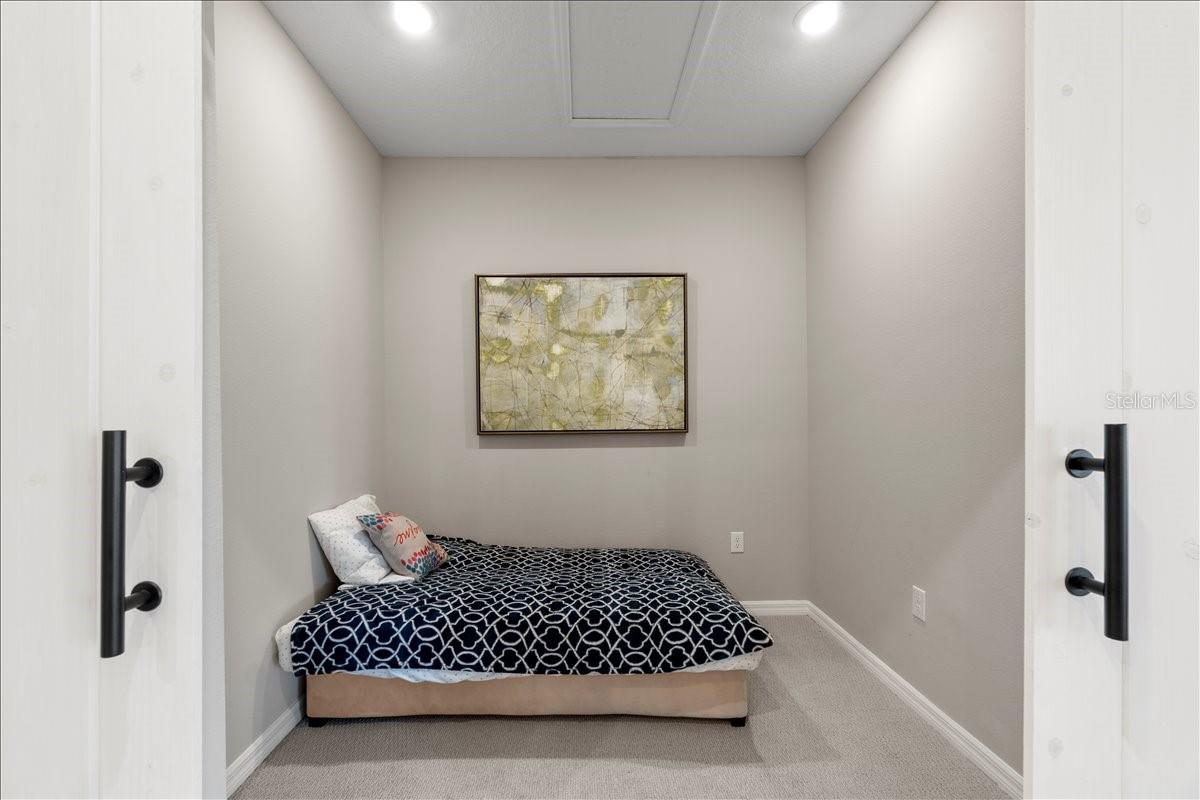 VENICE WOODLANDS PH 1 - Residential