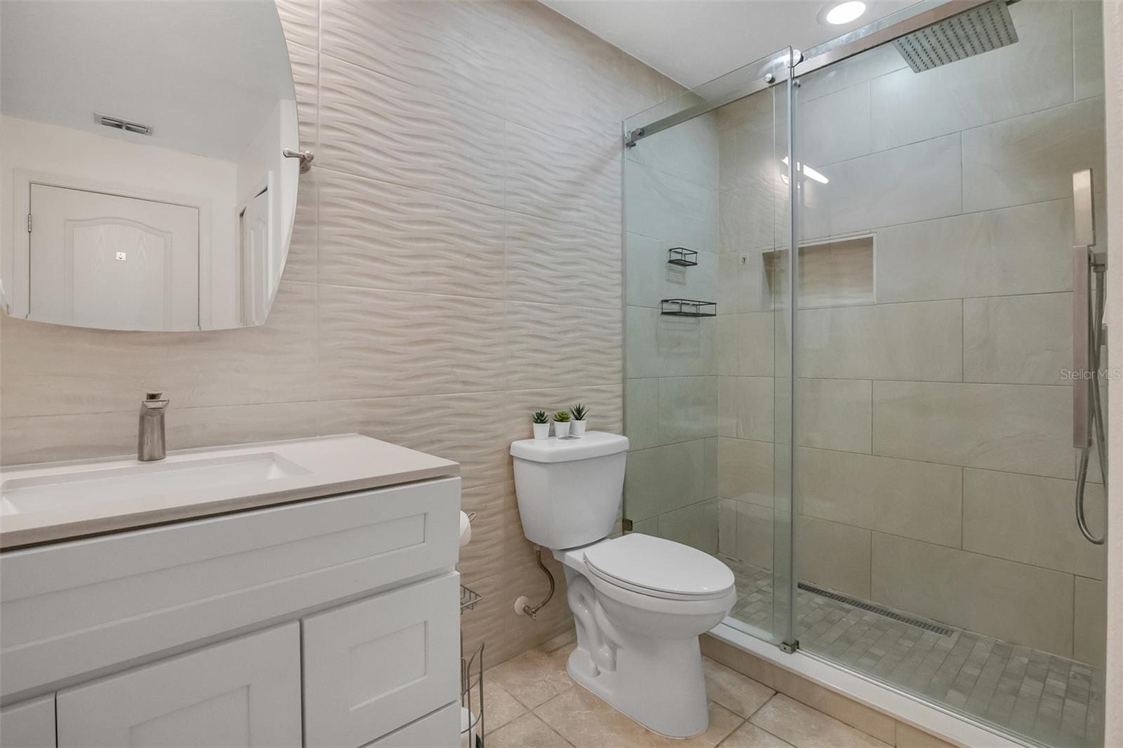 WYNDHAM LAKES ESTATES - Residential