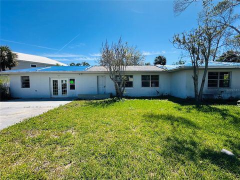 305 59TH ST HOLMES BEACH FL 34217