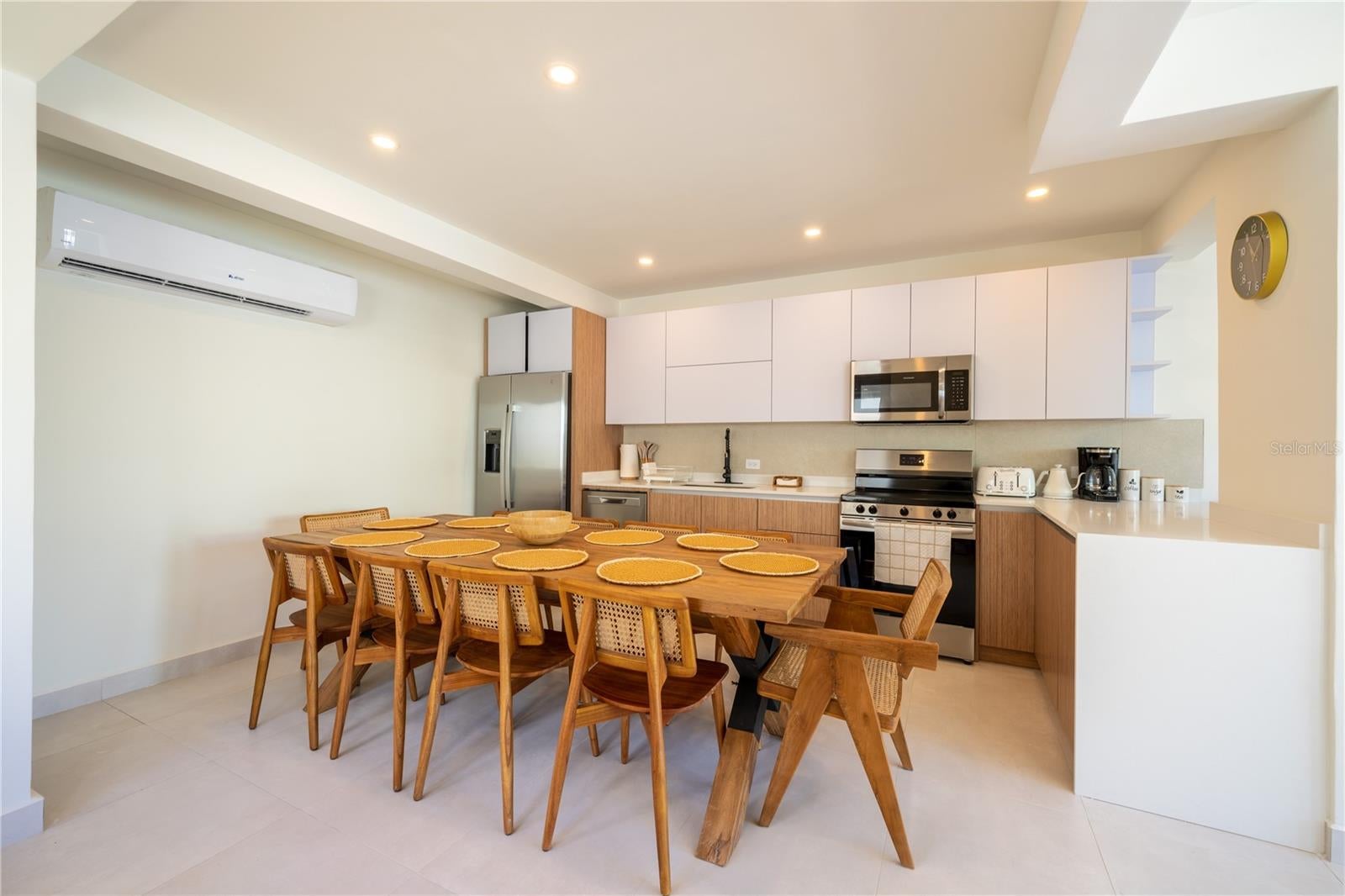 2060 MCLEARY A