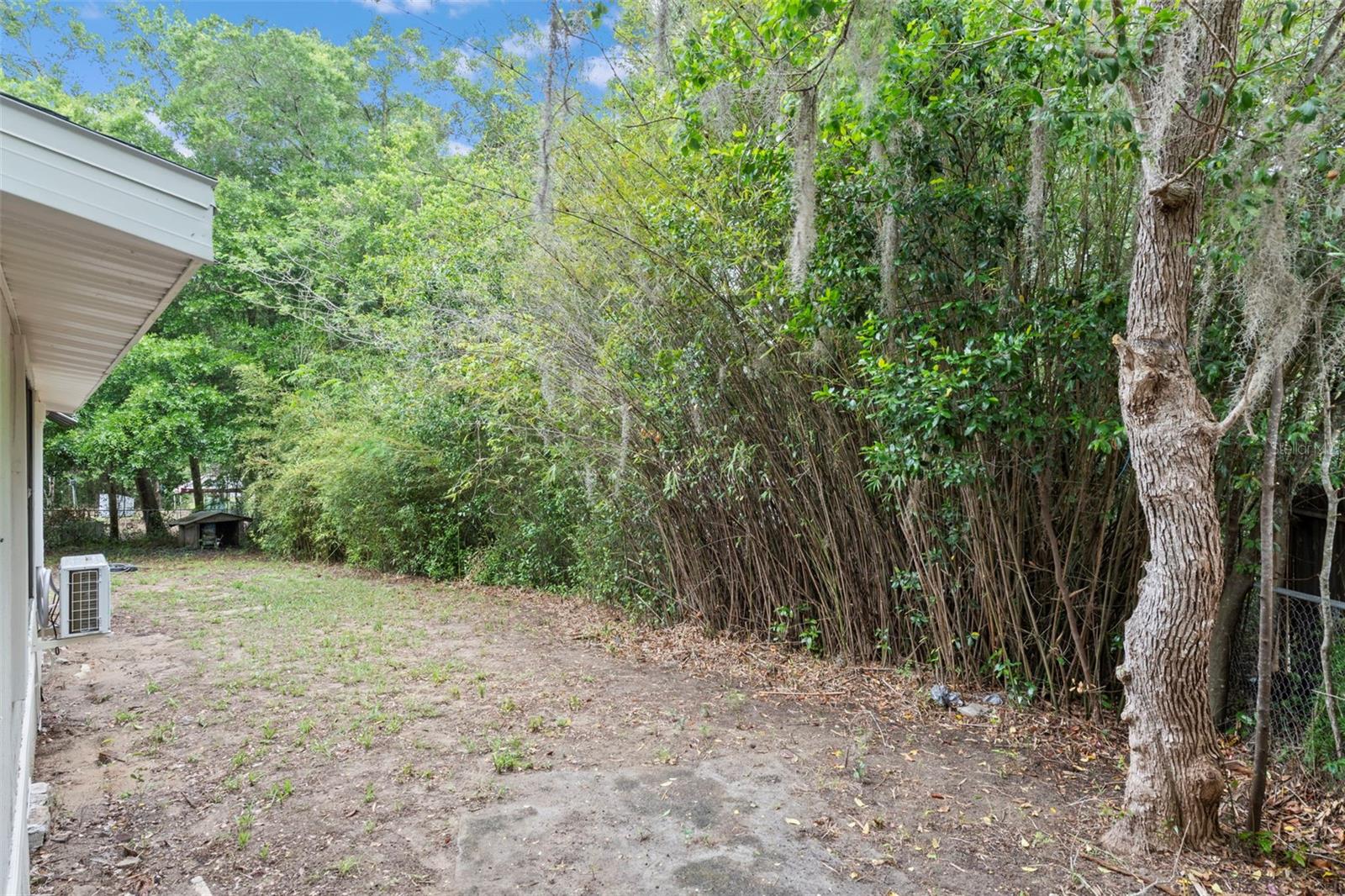 PINE LAKE - Residential