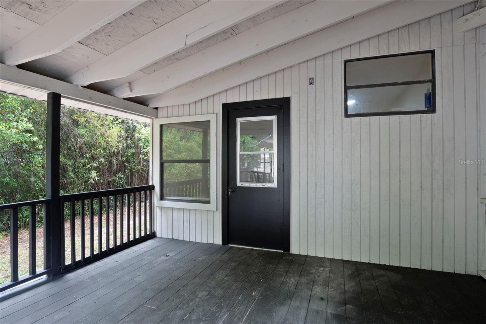 PINE LAKE - Residential