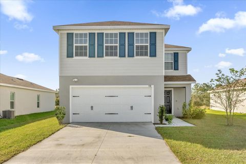 A home in WINTER HAVEN