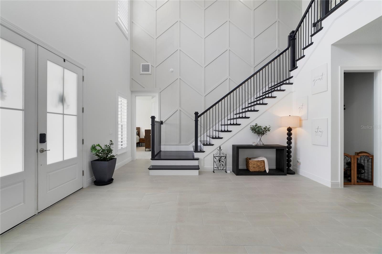 LAUREL POINTE PH 1 - Residential