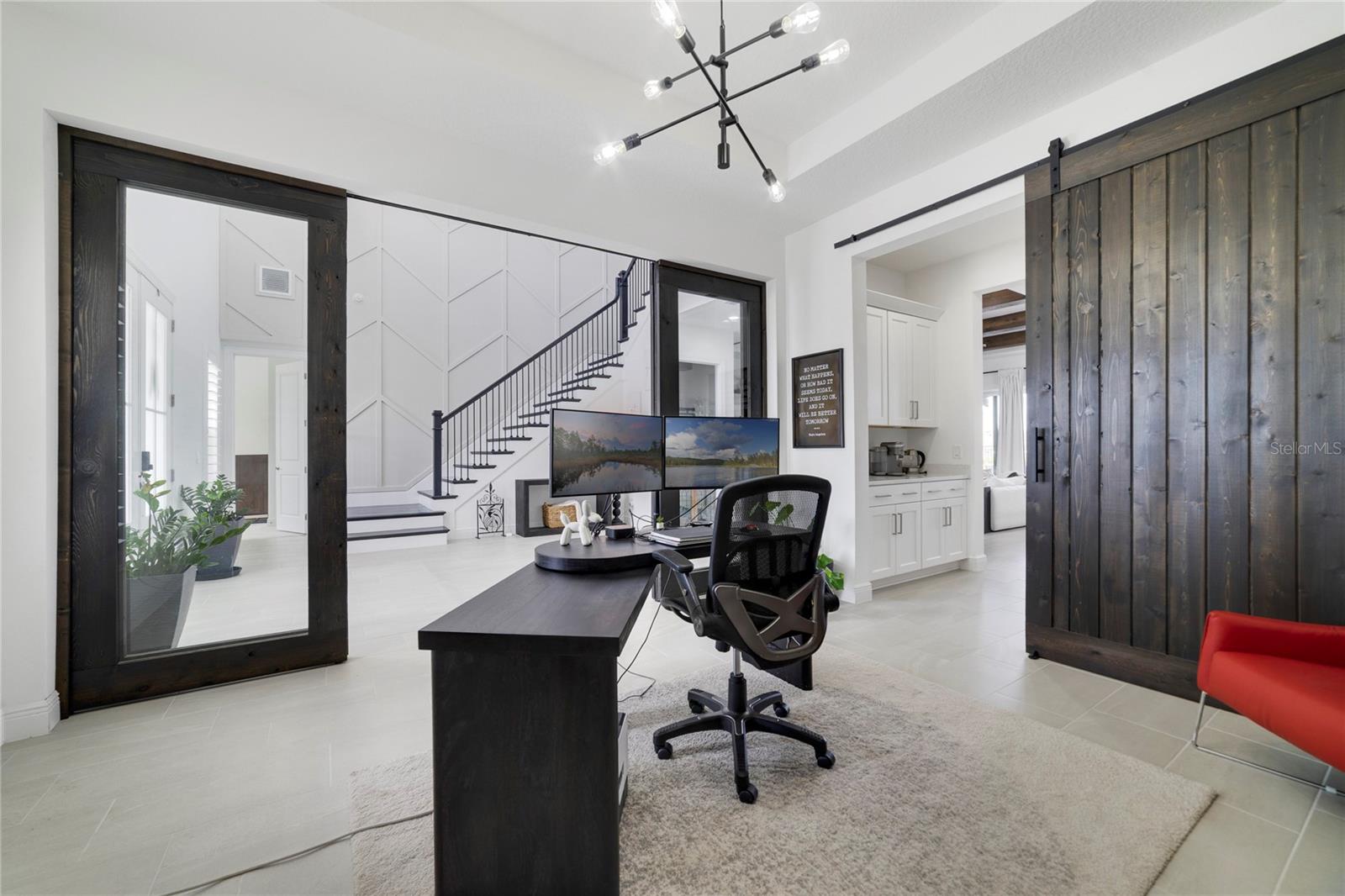 LAUREL POINTE PH 1 - Residential