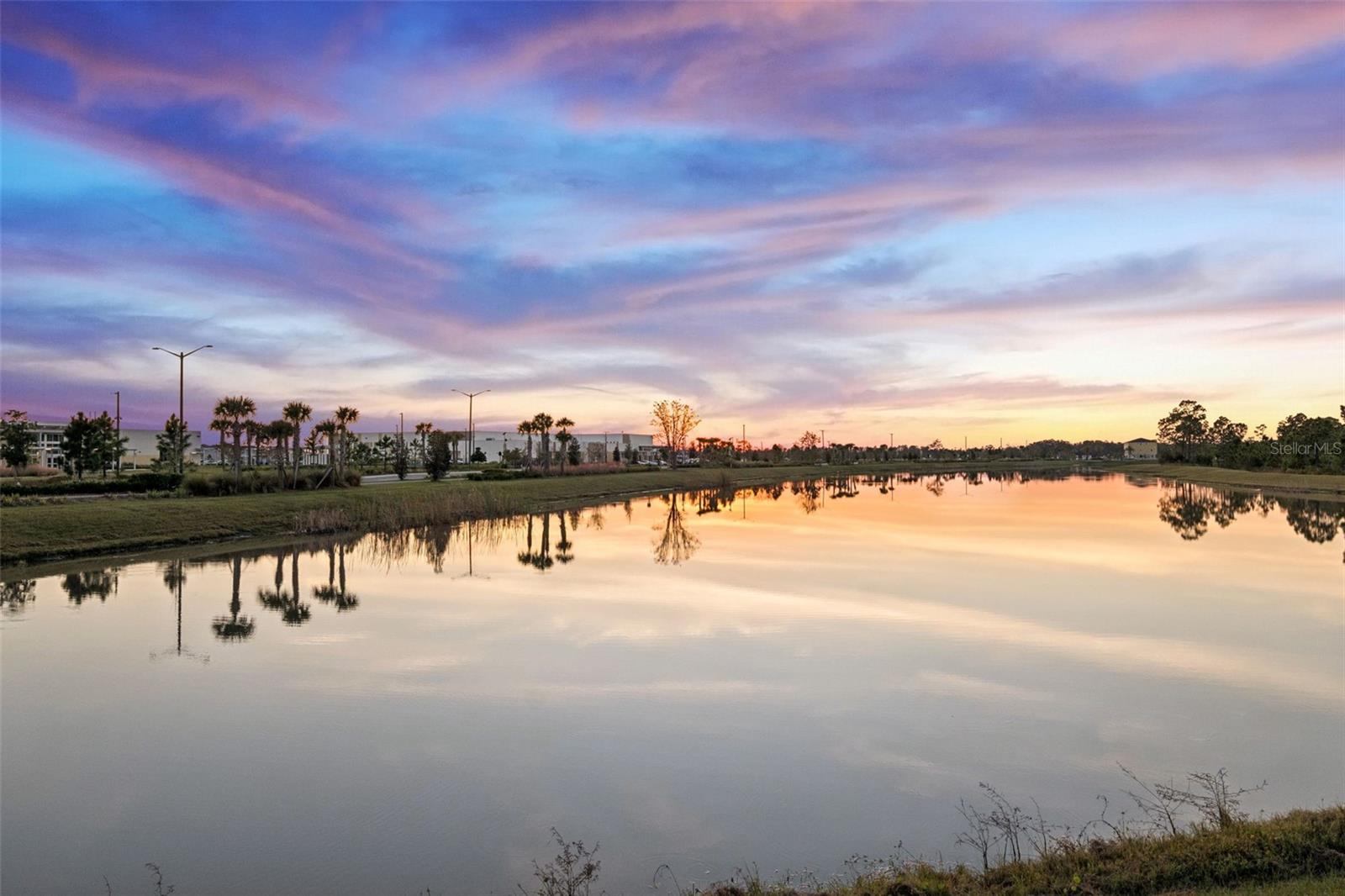 LAUREL POINTE PH 1 - Residential