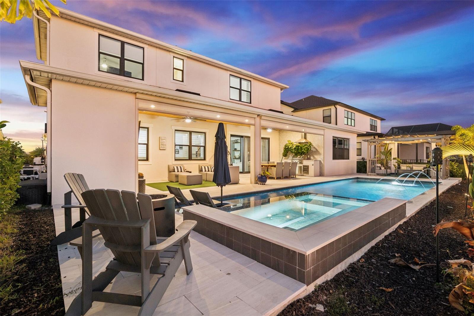 LAUREL POINTE PH 1 - Residential