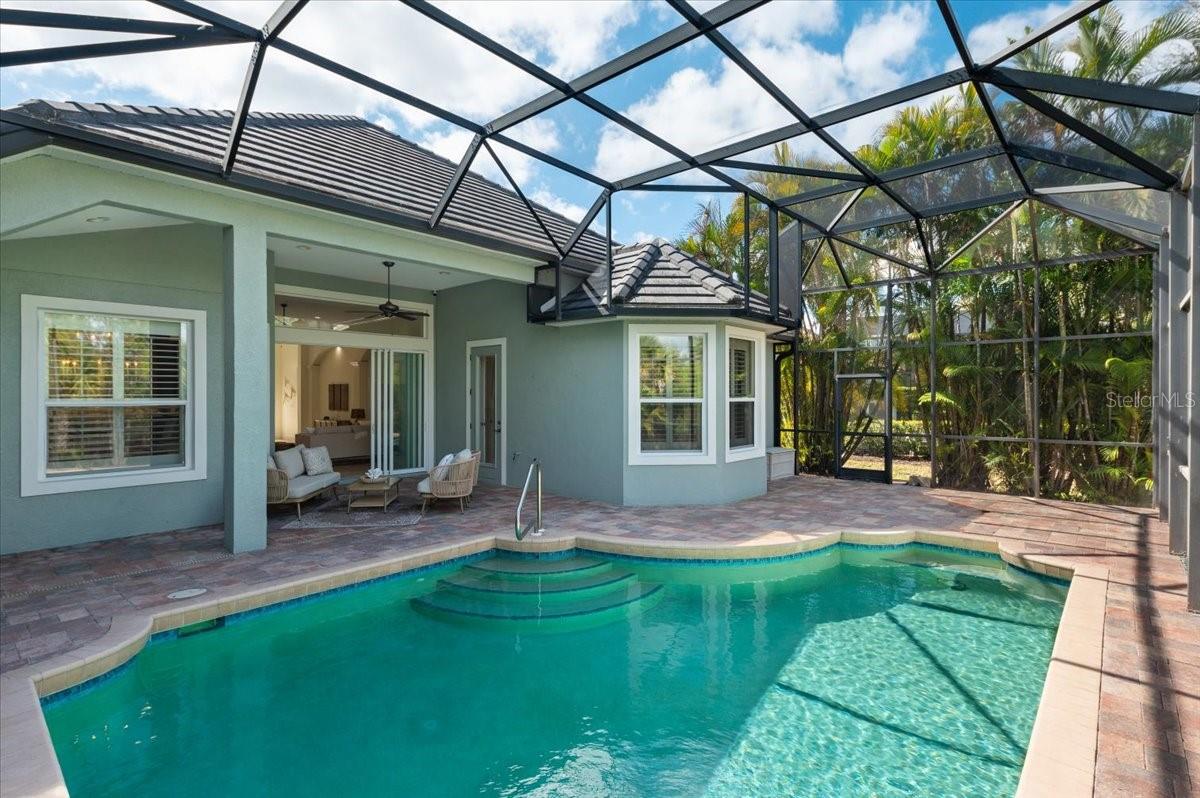 LAKEWOOD RANCH COUNTRY CLUB VILLAGE - Residential