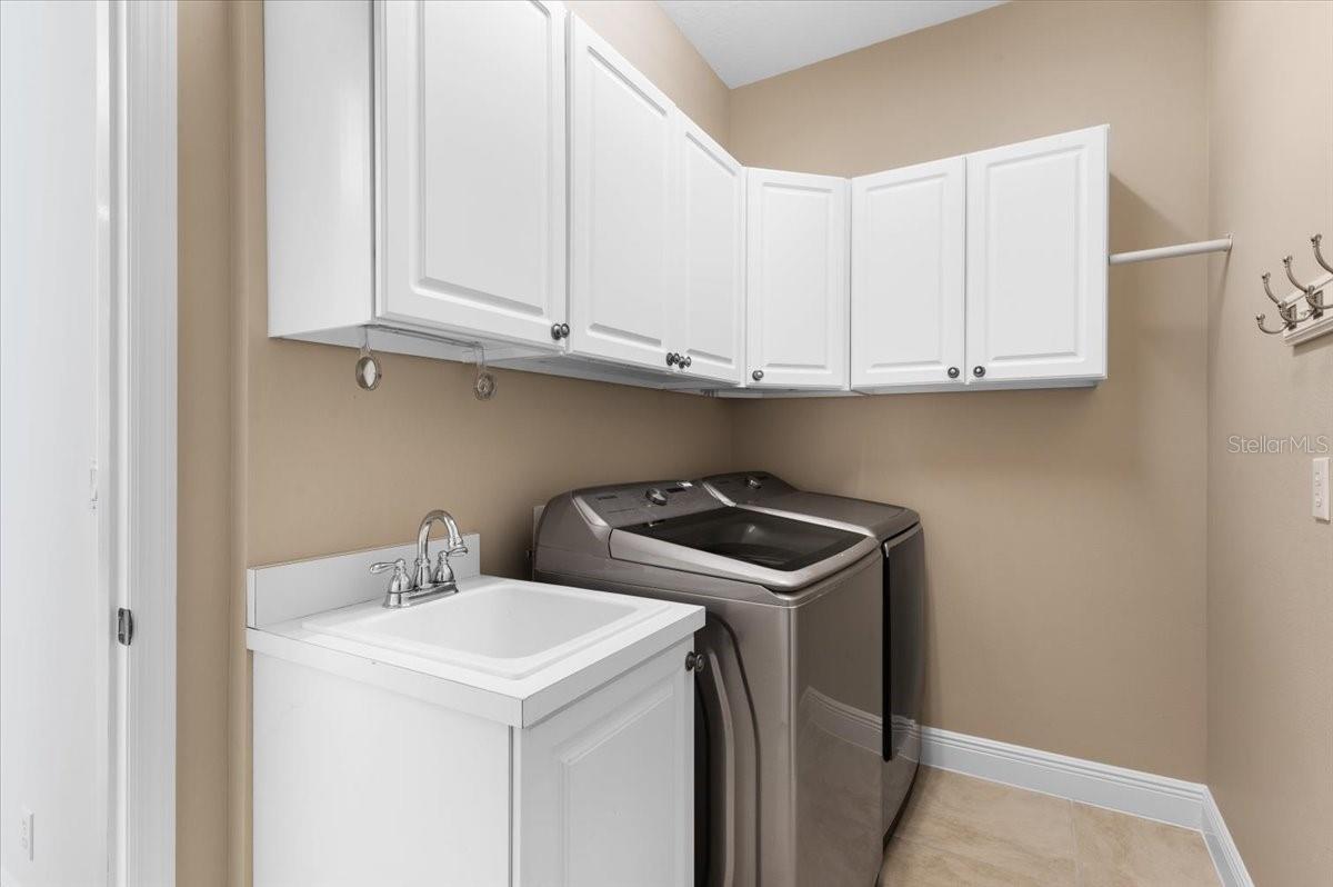 LAKEWOOD RANCH COUNTRY CLUB VILLAGE - Residential