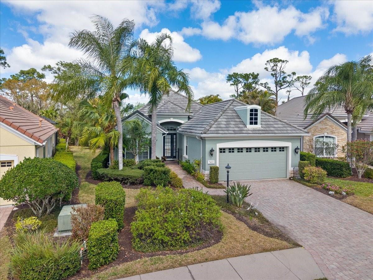 LAKEWOOD RANCH COUNTRY CLUB VILLAGE - Residential