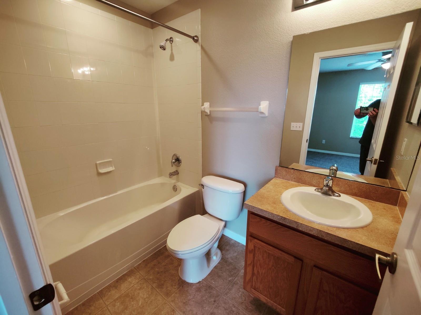 LYNWOOD/SOUTHMEADOW PH 03 - Residential Lease