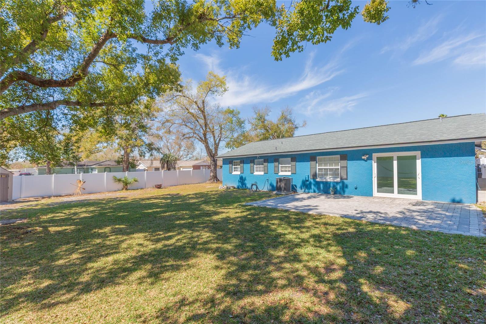 WOODBERY ESTATES - Residential Lease