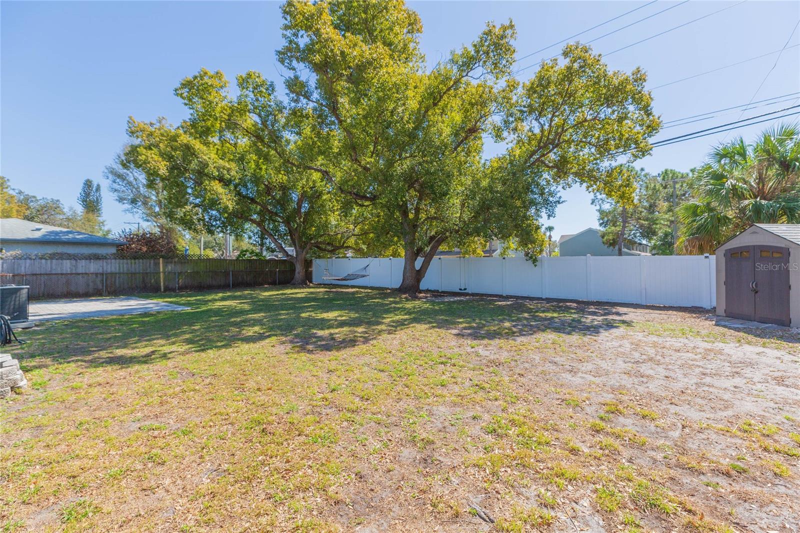 WOODBERY ESTATES - Residential Lease