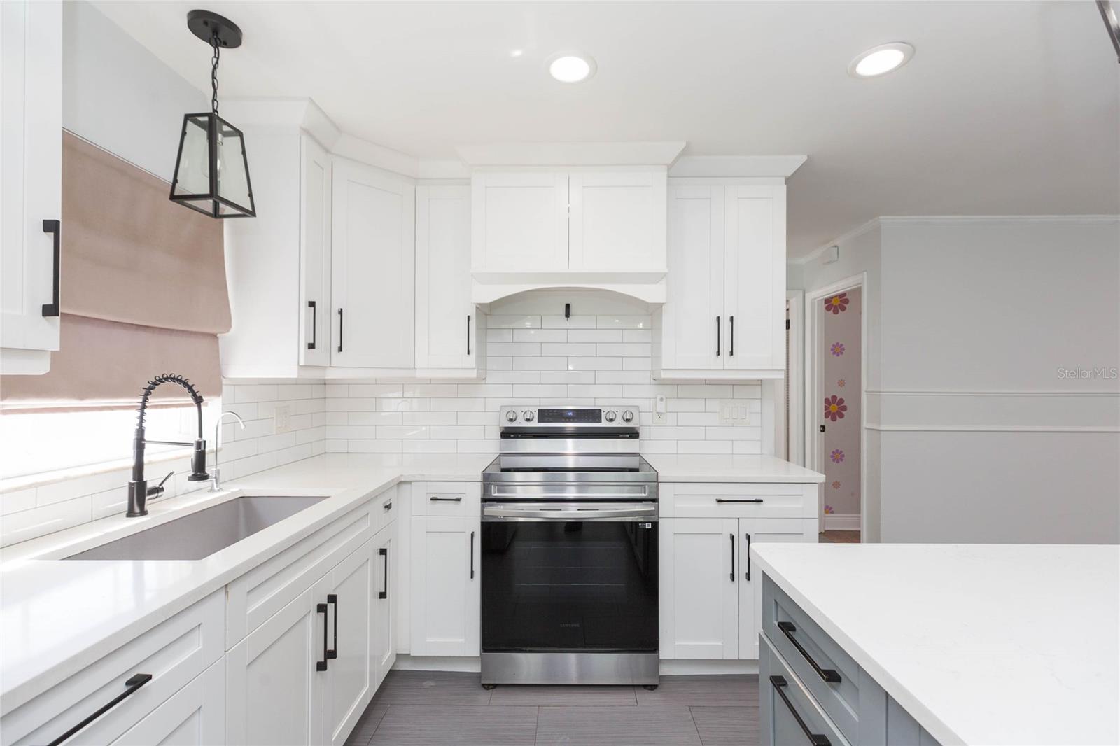 WOODBERY ESTATES - Residential Lease