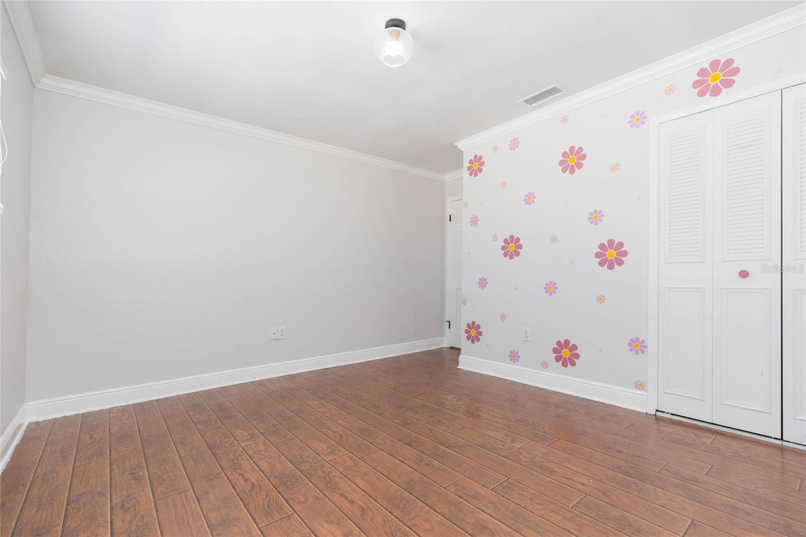 WOODBERY ESTATES - Residential Lease