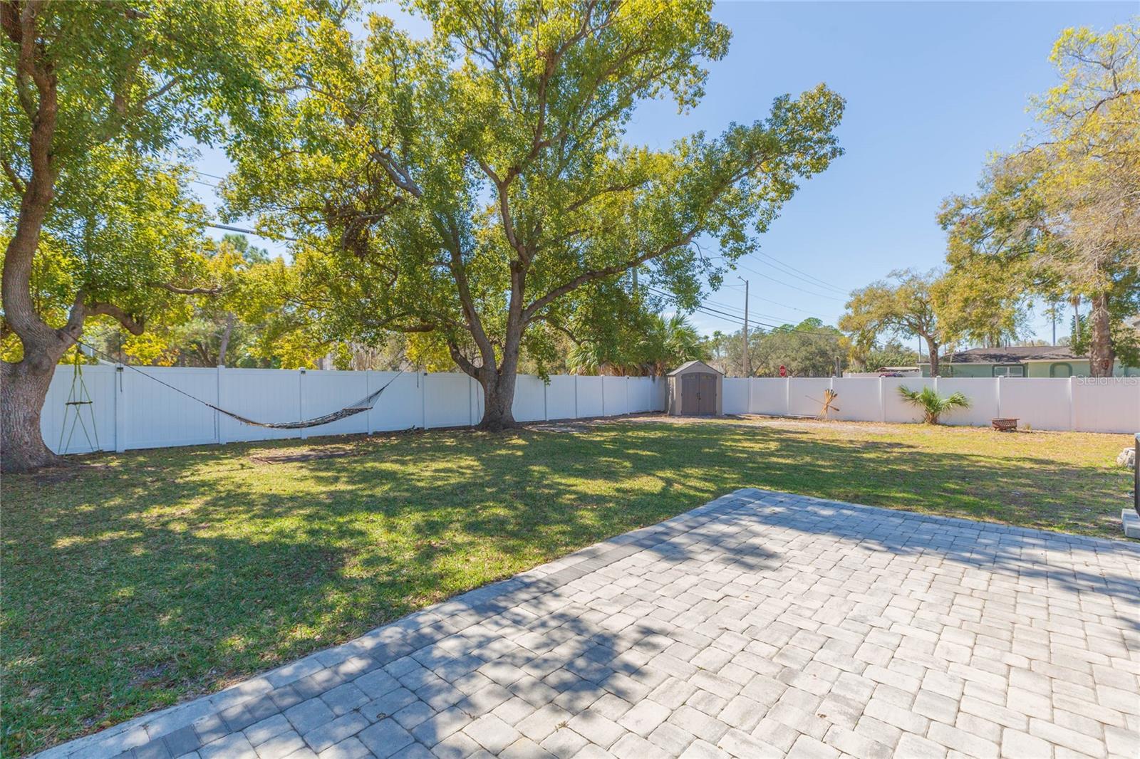 WOODBERY ESTATES - Residential Lease