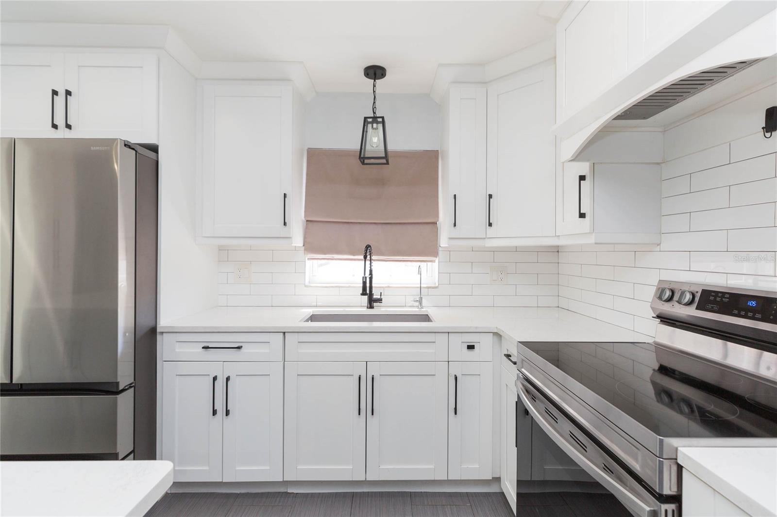 WOODBERY ESTATES - Residential Lease