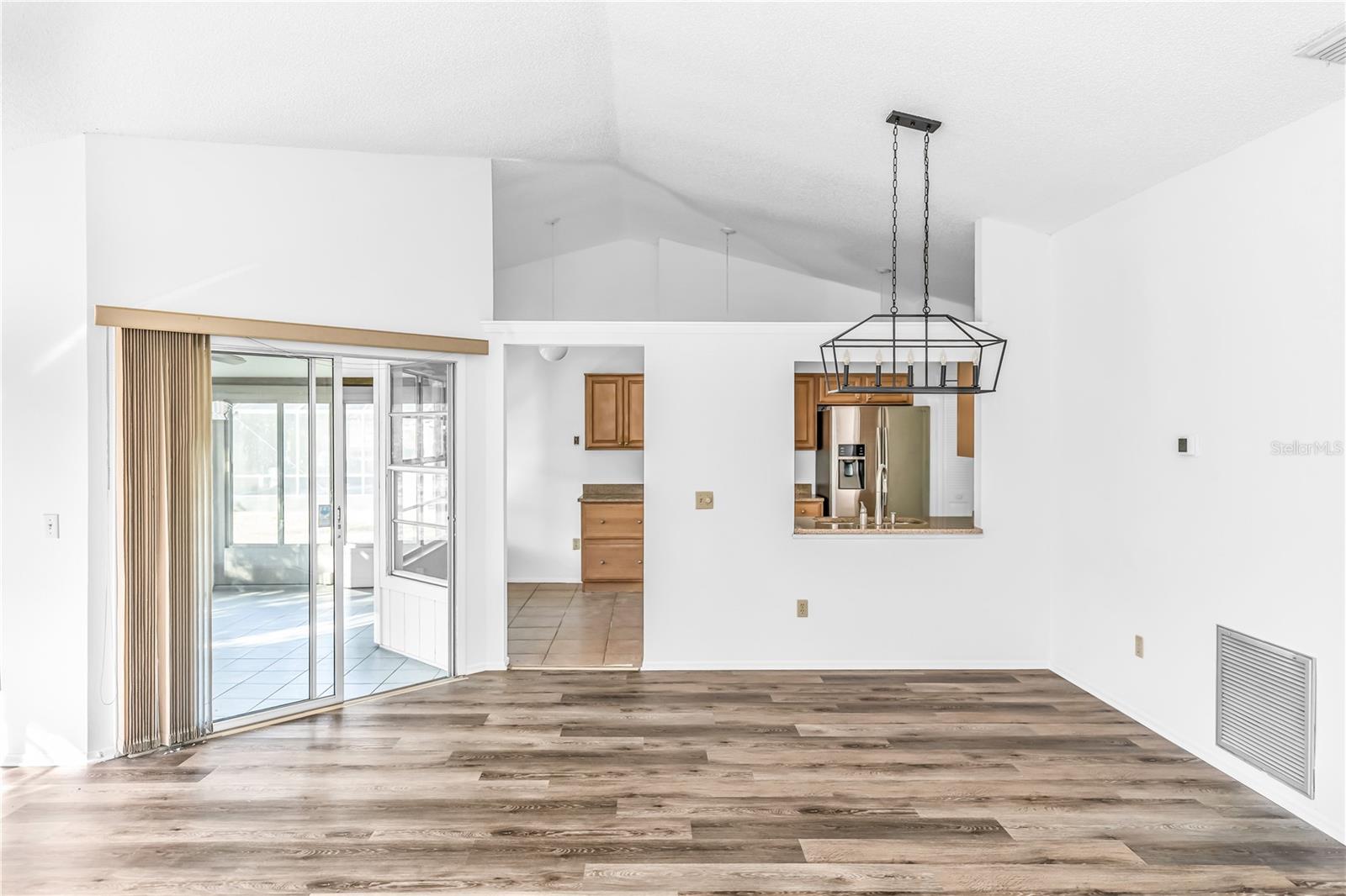 DELTONA LAKES UNIT 32 - Residential