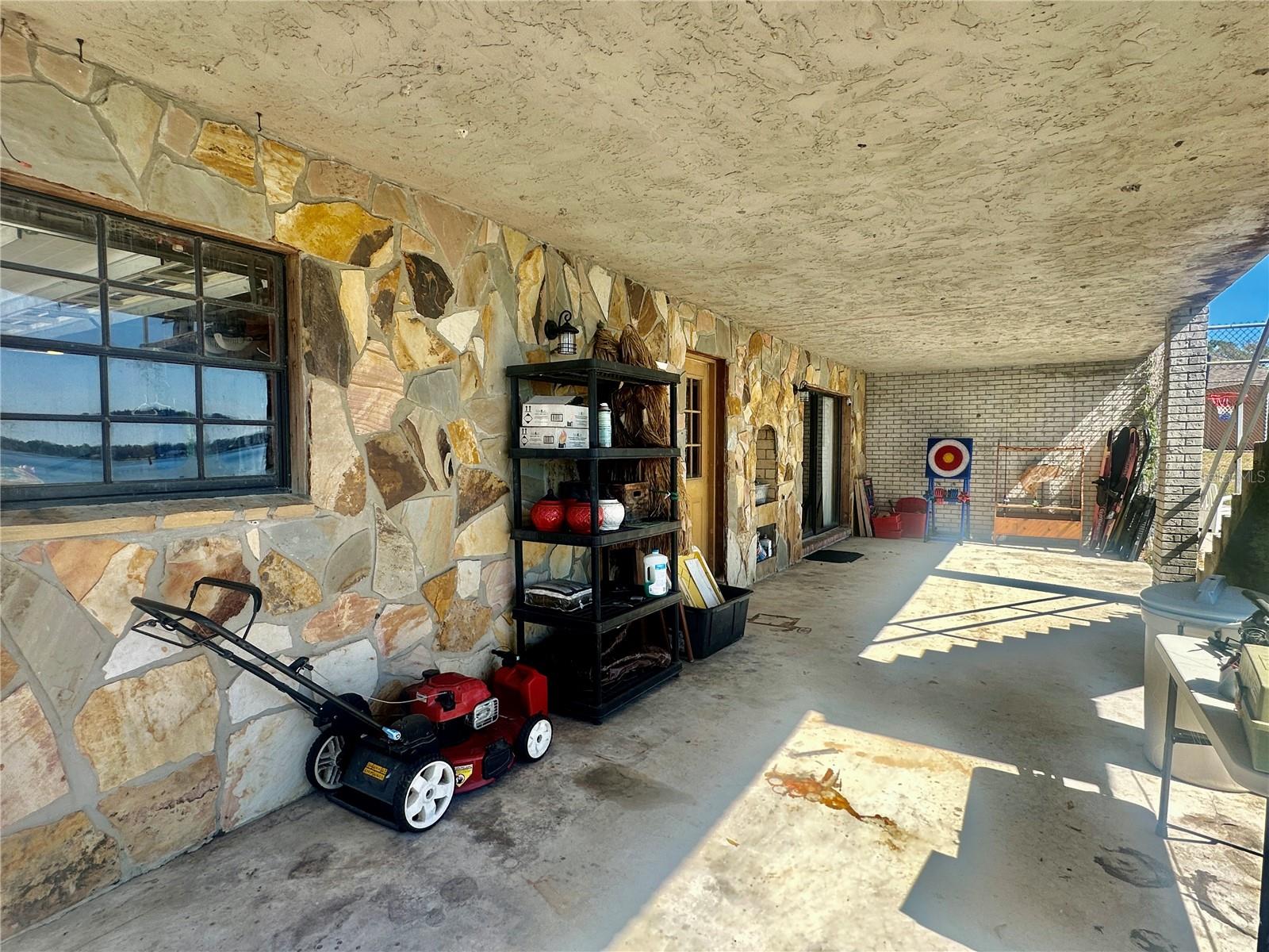 NOT IN A SUBDIVISION - Residential