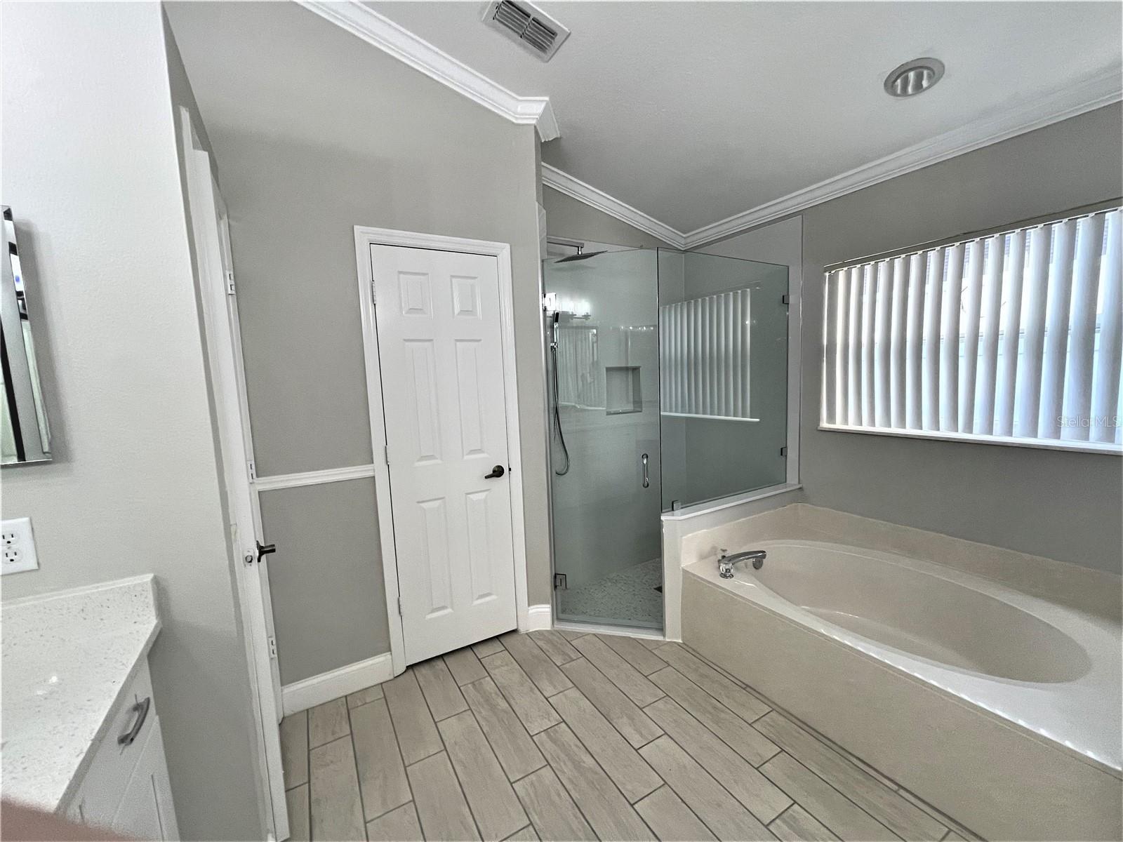 SOUTHCHASE PH 01B VILLAGE 08 - Residential Lease