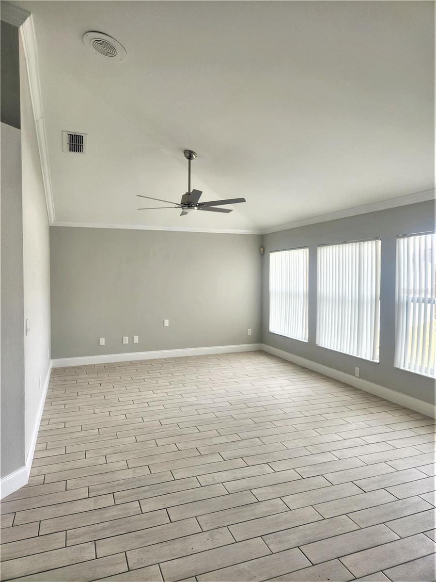 SOUTHCHASE PH 01B VILLAGE 08 - Residential Lease