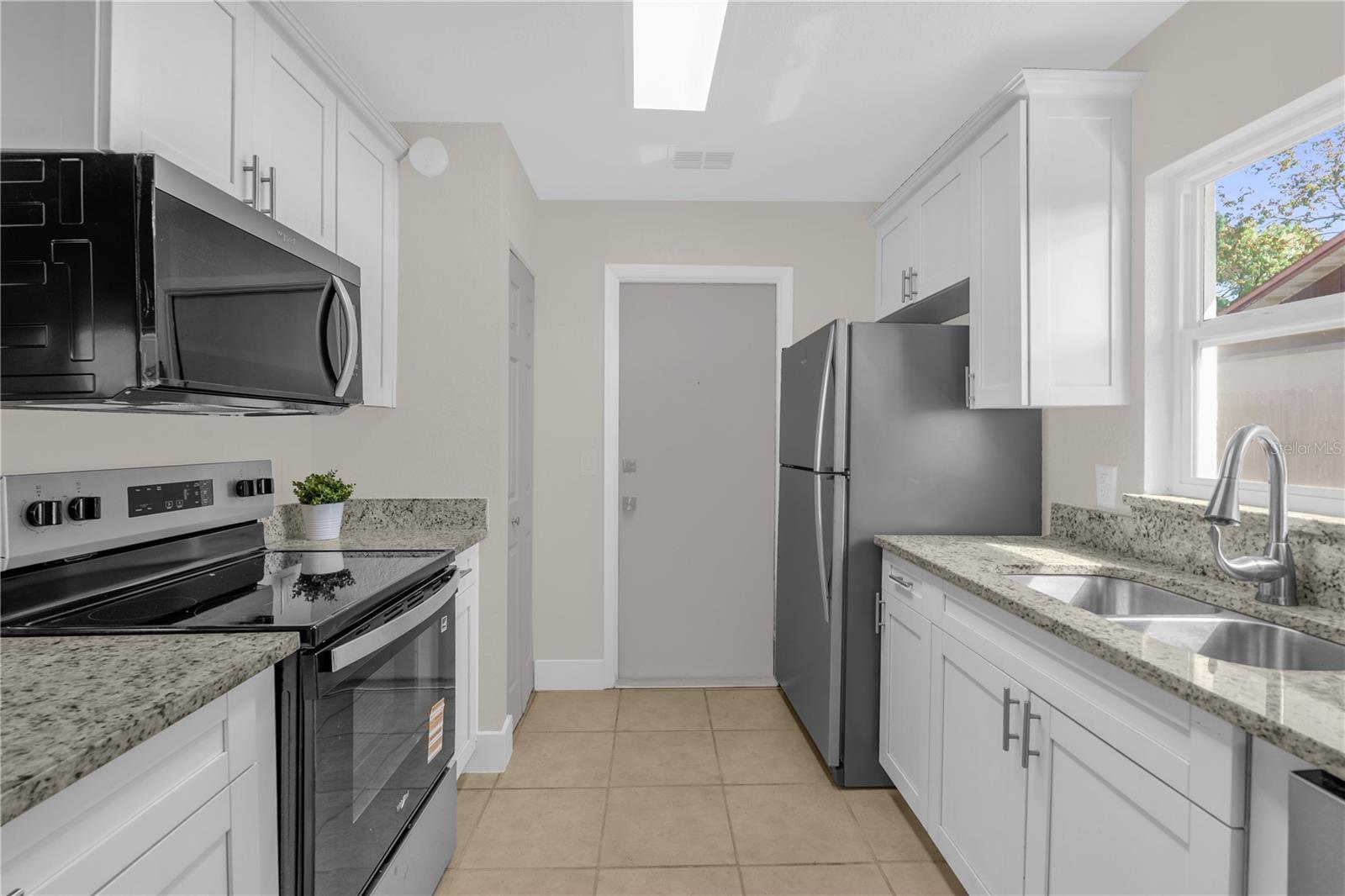 FOX RIDGE PH 01 - Residential