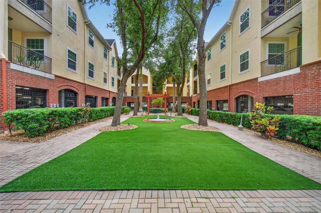 Photo of 2010 E Palm Avenue #14318, Tampa, FL 33605 (MLS # TB8542002)
