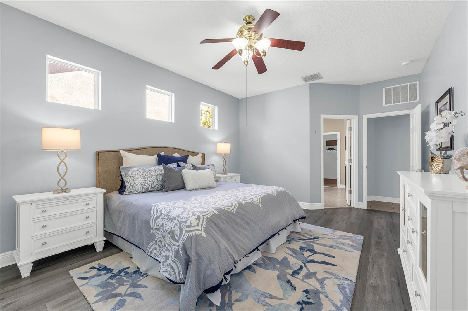 WEST POINT COMMONS - Residential