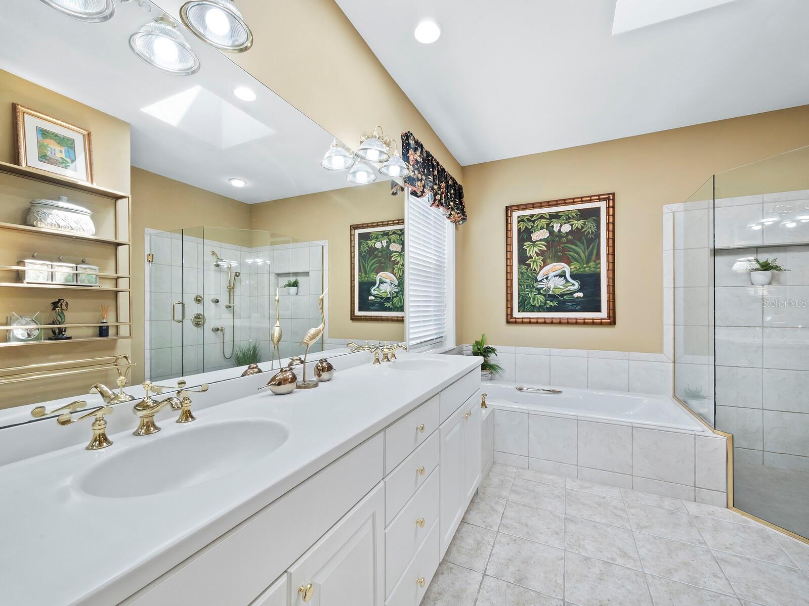 COREYS LANDING - Residential