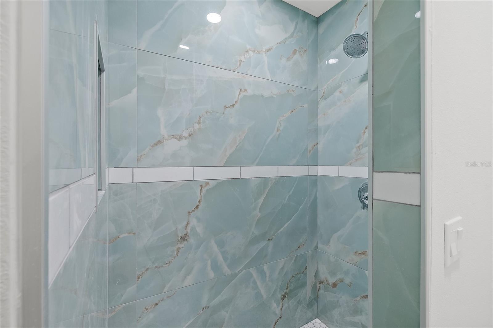 ATLANTA BEACH - Residential