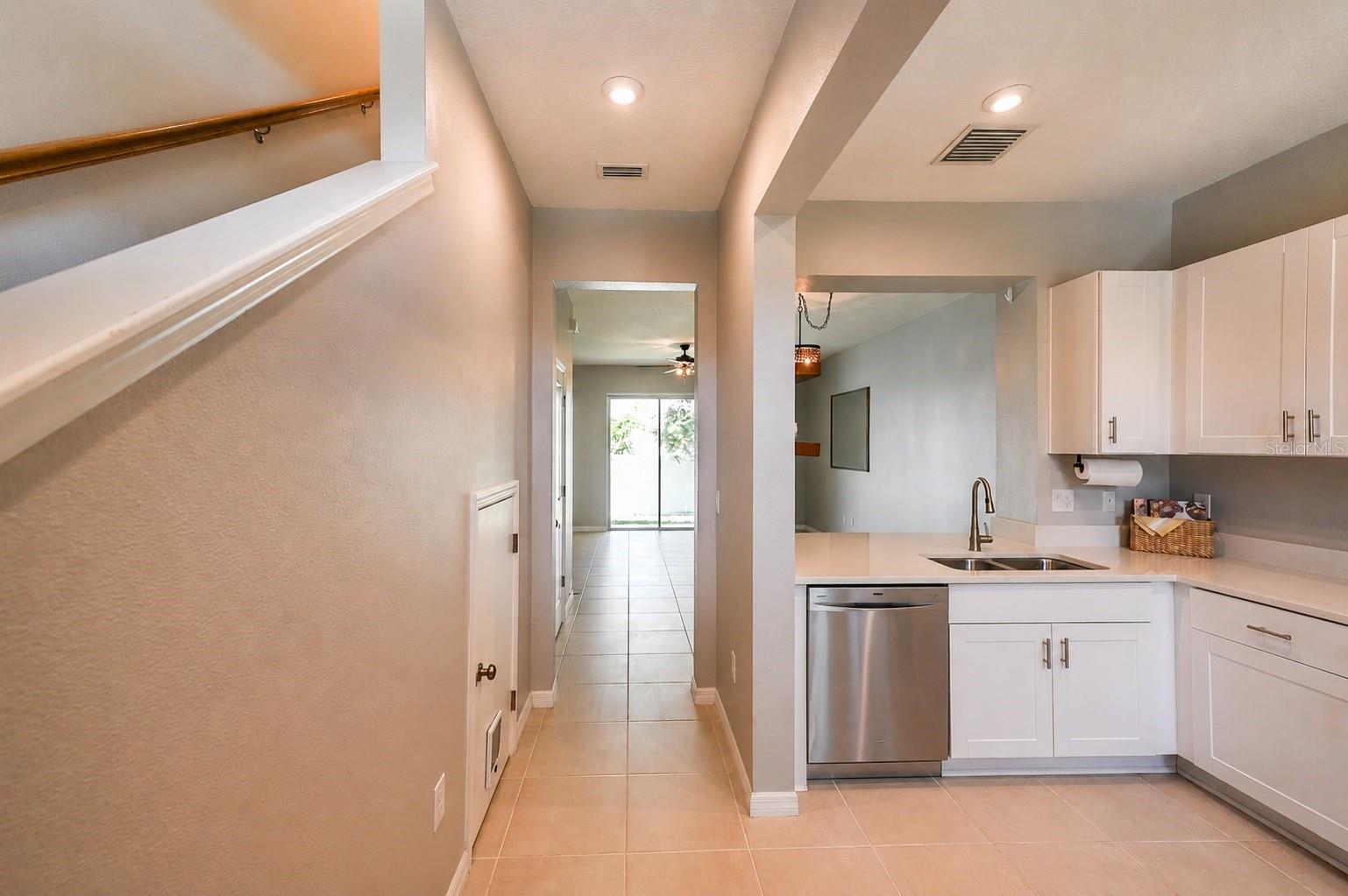 6130 FAIRMONT LANE