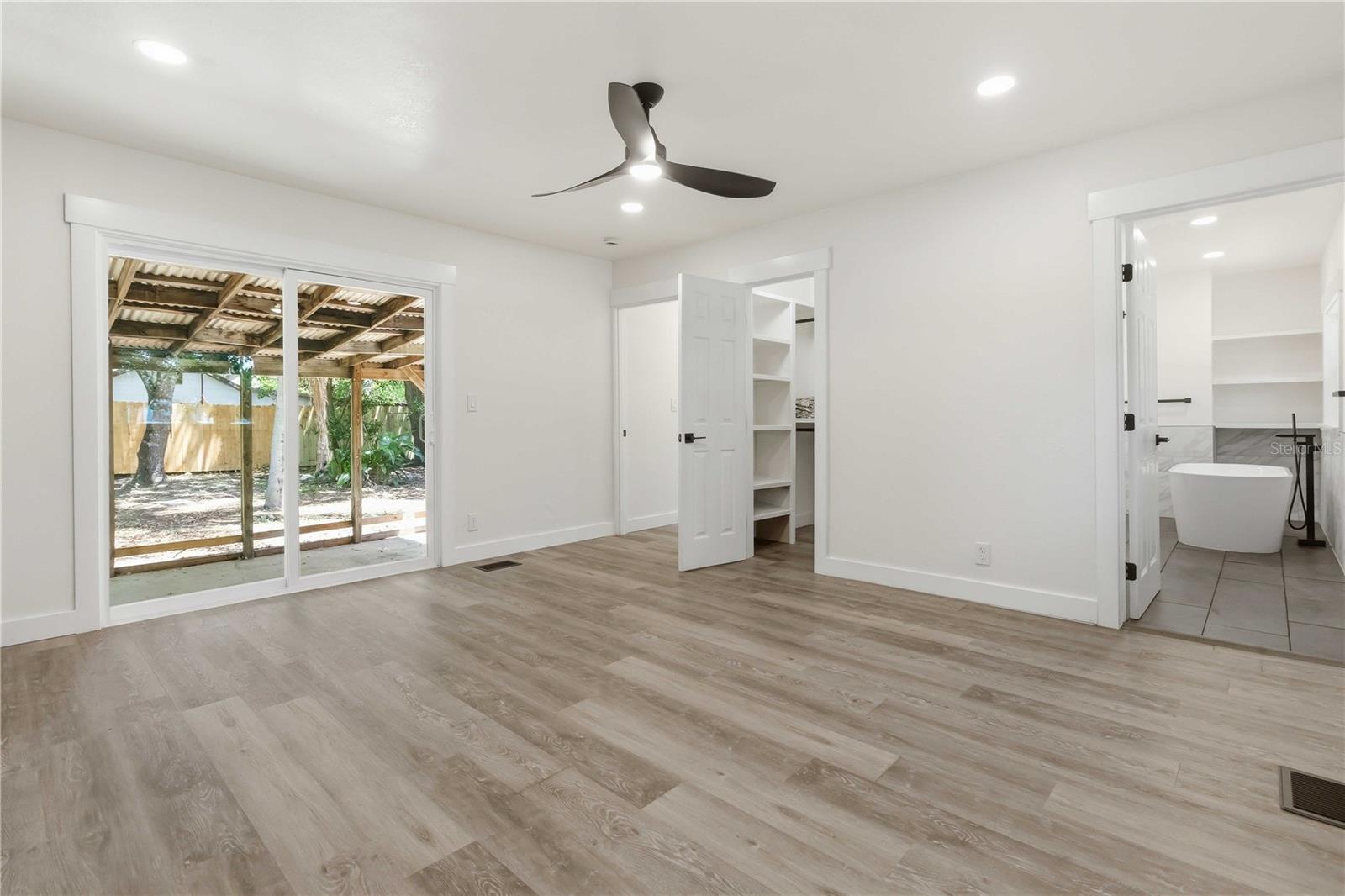 GARDNER & WEBBER KINGSTON - Residential